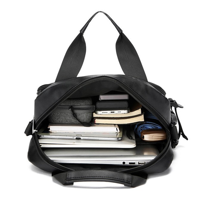 2025 Fashionable men's handbag, business casual single-shoulder bag, Oxford fabric crossbody, large capacity multi-functional briefcase Application Scenario