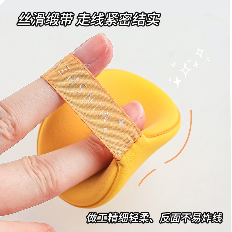 【 Three-piece Set 】 Super soft powder puff cushion, no need to eat foundation, dry and wet dual-purpose beauty egg sponge powder puff for women to cross borders Application Scenario