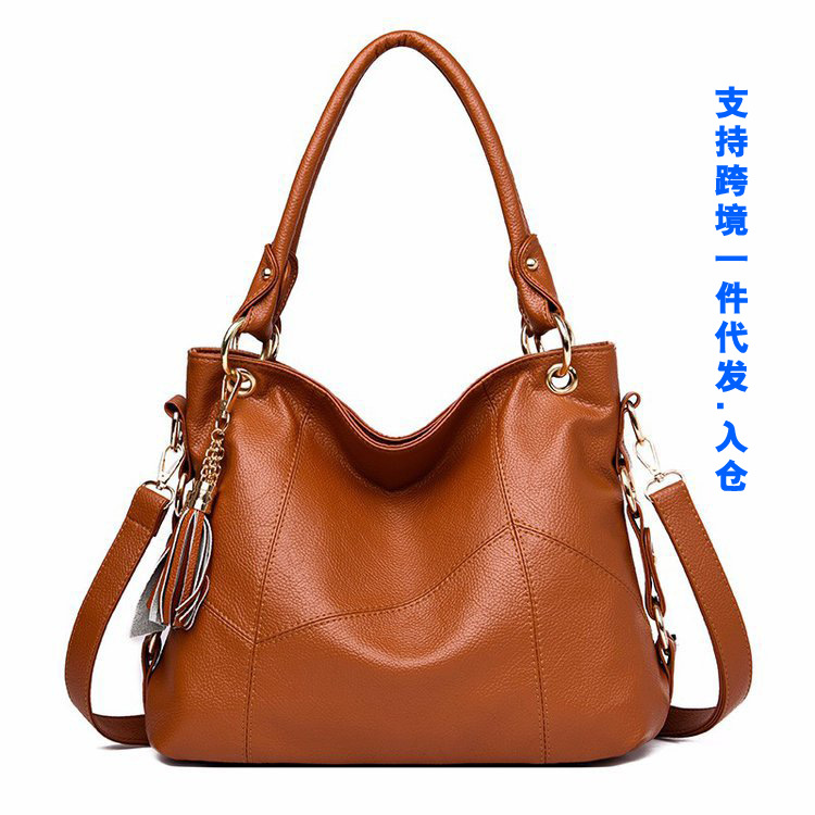 New fringed large-capacity tote women's bag, European and American trend Hobo single-shoulder handbag, cross-border one-piece delivery worldwide details Picture