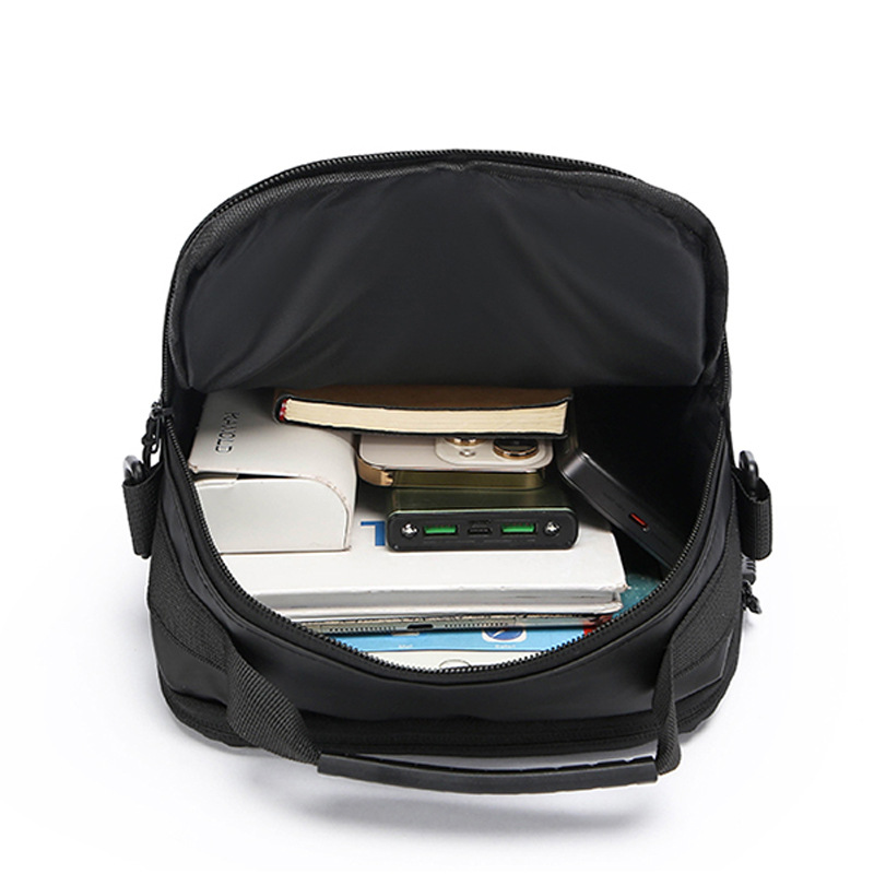 The new 2024 casual crossbody bag, small square bag, fashionable men's bag, trendy large-capacity water-resistant men's bag Item Picture
