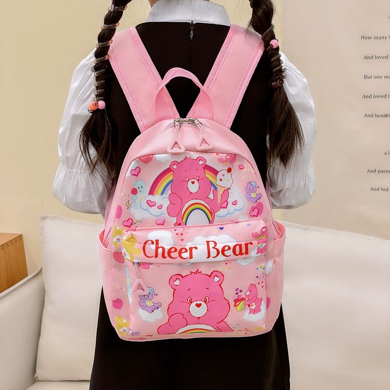 New children's schoolbag, cute and stylish cartoon little bear backpack for kindergarten girls, casual and versatile snack backpack Application Scenario
