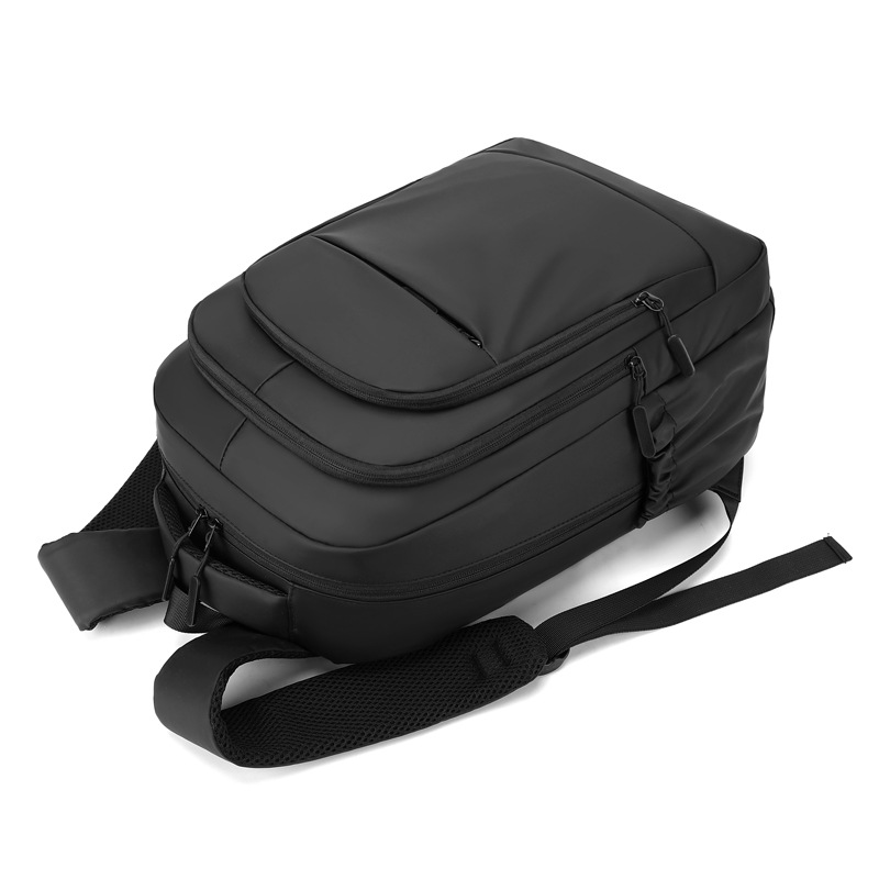 2024 New Korean version men's backpack, large capacity, simple commuting computer bag, junior high school and senior high school schoolbag, cross-border Application Scenario