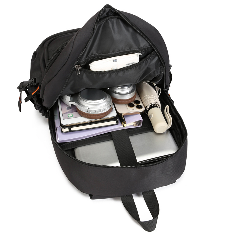 New casual sports backpack, large-capacity lightweight travel bag, male and female couples, student schoolbag, computer bag Application Scenario