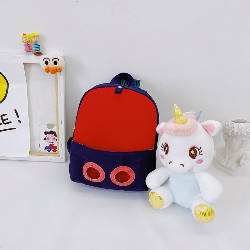 Unicorn children's bags, dolls, children's backpacks, cute cartoon boys' and girls' backpacks, detachable backpacks Application Scenario