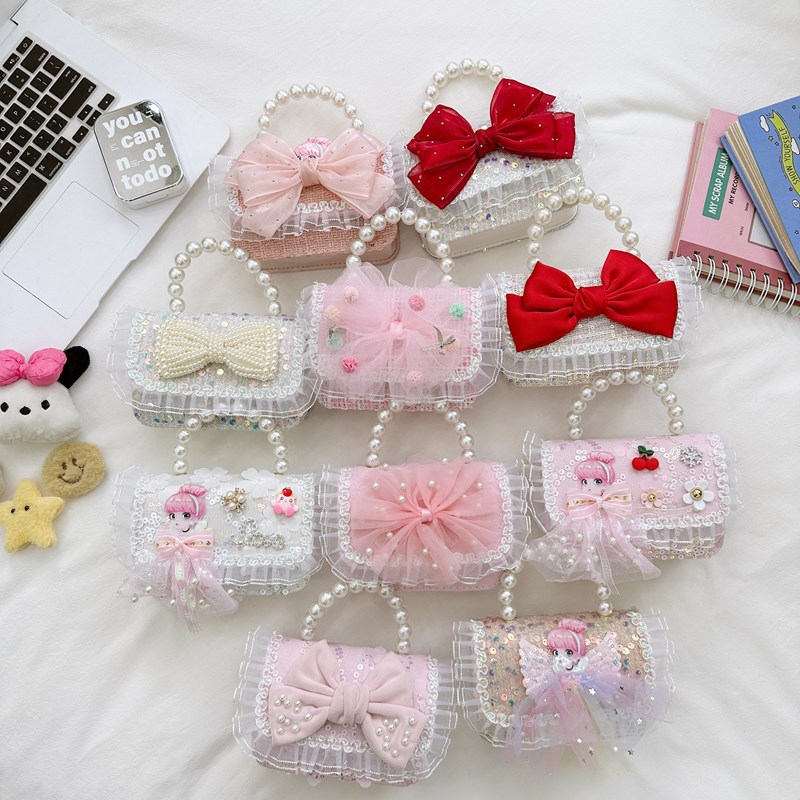 Children's bags, cute girls' crossbody bag, 2024 new fashionable girls' princess bag, handbag, small square bag full figure