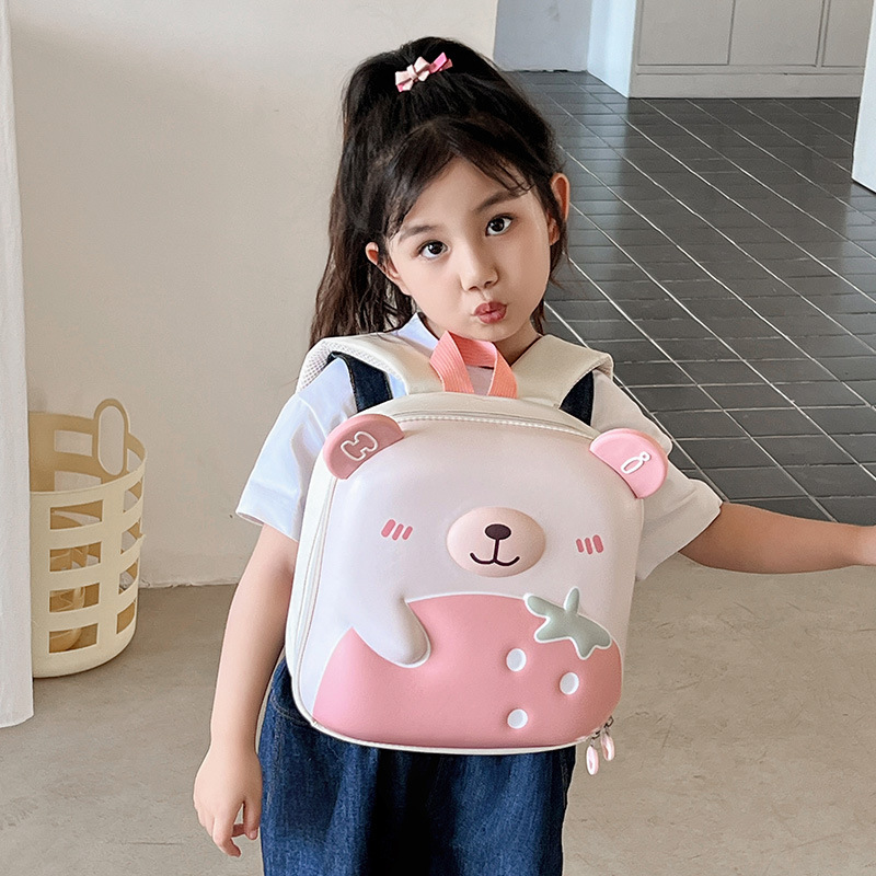 A new large-capacity, cute cartoon bear backpack for children in kindergartens, a casual and fashionable backpack for going out and playing full figure
