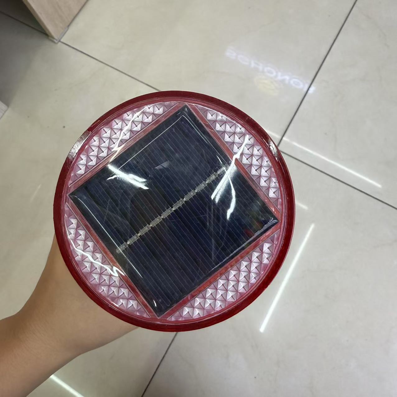 The manufacturer supplies various types of LED engineering lights, electronic stroboscopic bulbs, and police lights Item Picture