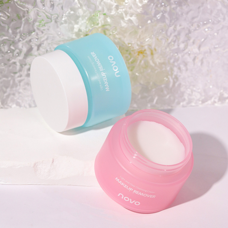 NOVO Light Cleansing Makeup Remover Cream is gentle and non-irritating, deeply cleansing the eyes, lips and face. It is a makeup remover lotion and water details Picture
