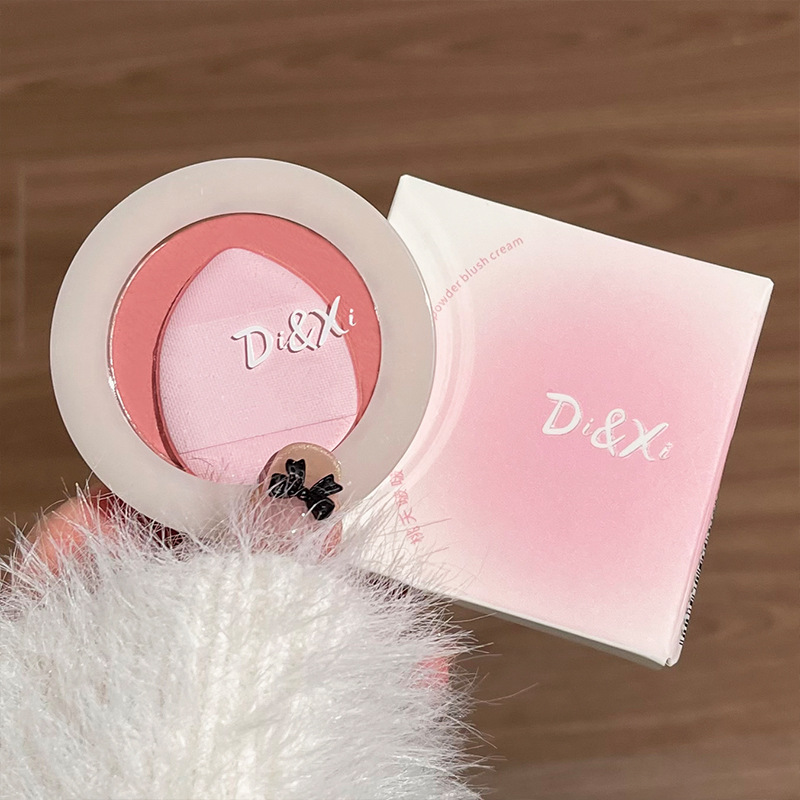 Di&Xi Taoyao Bobo Mousse Blush Cream naturally brightens the skin, makes it look fairer without smudging, fits well and is versatile. Affordable for cross-border use details Picture