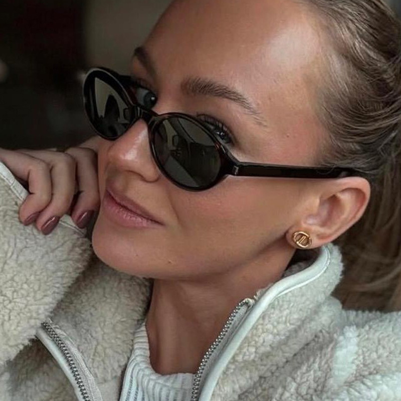 Oval rice nail sunglasses, simple 2025 new retro fashion sunglasses, European and American Instagram popular sunglasses for women Specification drawing