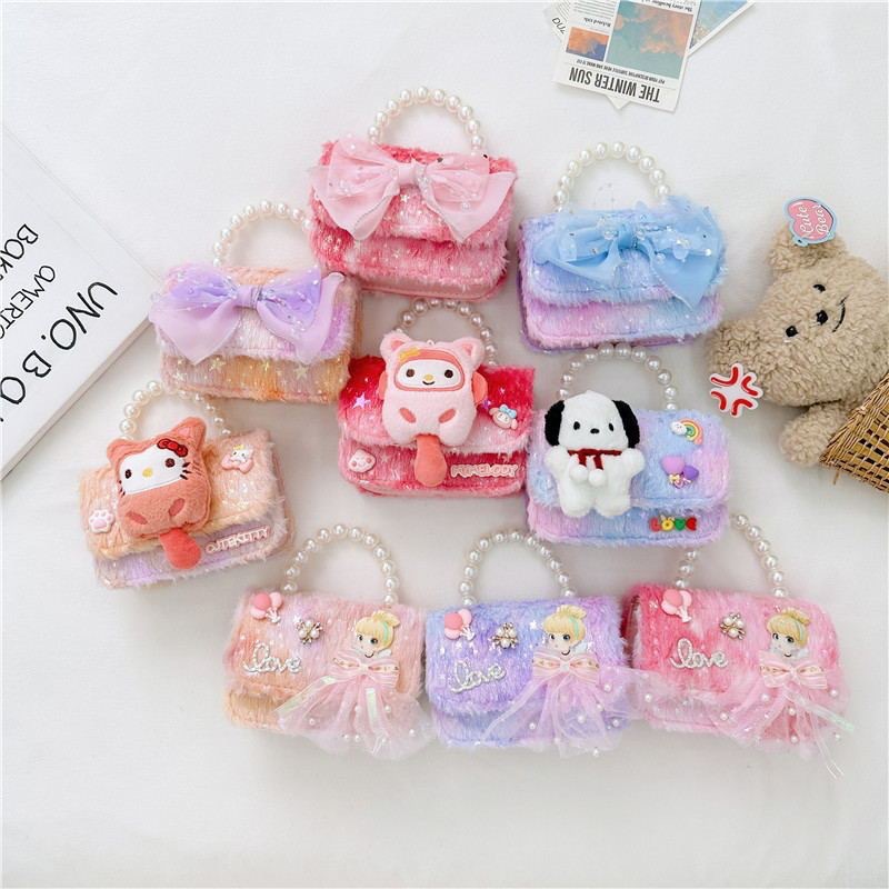 The 2024 new stylish girls' bag is a versatile and fashionable children's single-shoulder crossbody bag. It's a trendy little girl handbag full figure