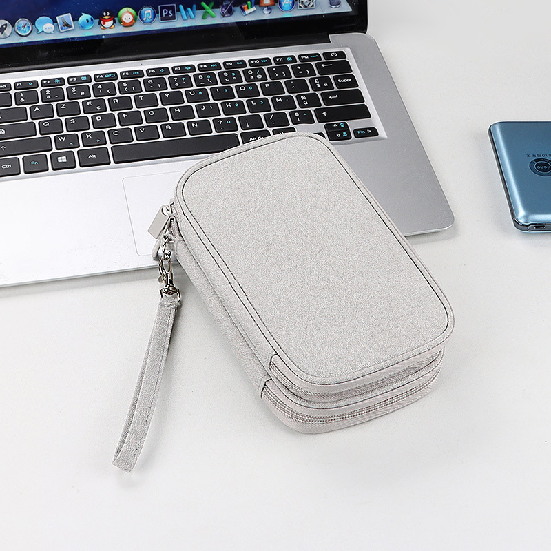 Digital accessory storage bag, multi-layer power supply, hard disk protection case, power bank, USB flash drive shield, headphones, dust-proof data cable Specification drawing