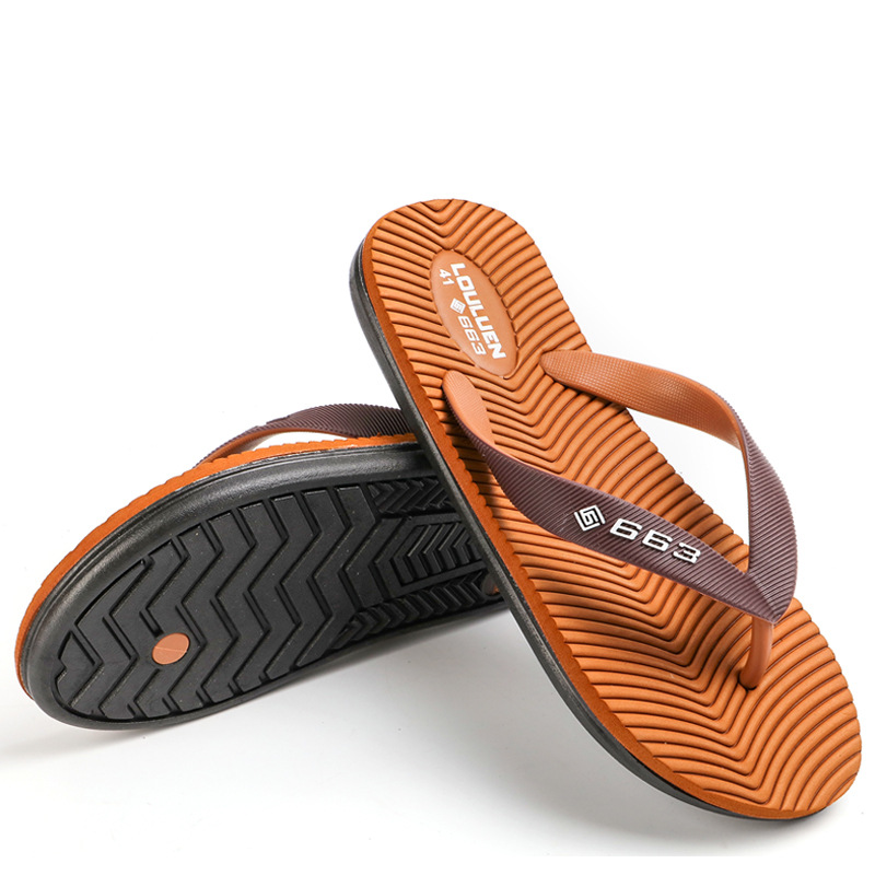 Wholesale of Lu 'an summer rubber flip-flops, men's outdoor anti-slip beach flip-flops, and trendy men's household flip-flops Application Scenario