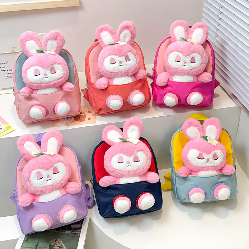Cute strawberry rabbit plush toys, cartoon kindergarten schoolbags, fashionable small backpacks, cartoon girls' backpacks full figure