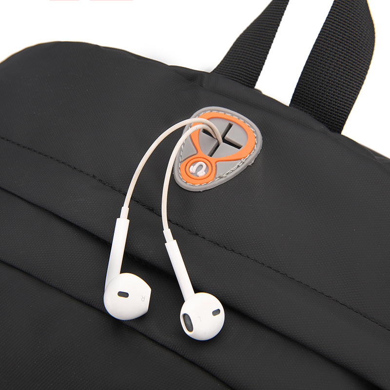 2023 New Men's backpack, large-capacity casual travel backpack, computer schoolbag for junior high school, senior high school and college students Application Scenario