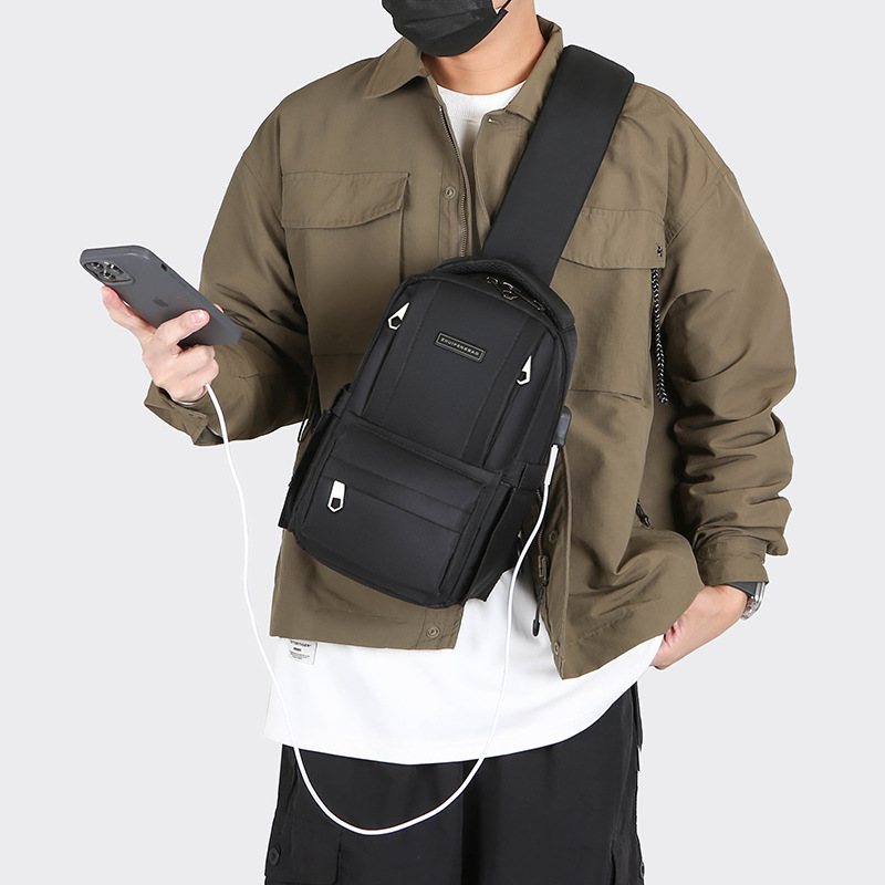 2024 New men's chest bag, trendy casual single-shoulder bag, cross-border water-resistant crossbody bag, USB rechargeable men's bag details Picture
