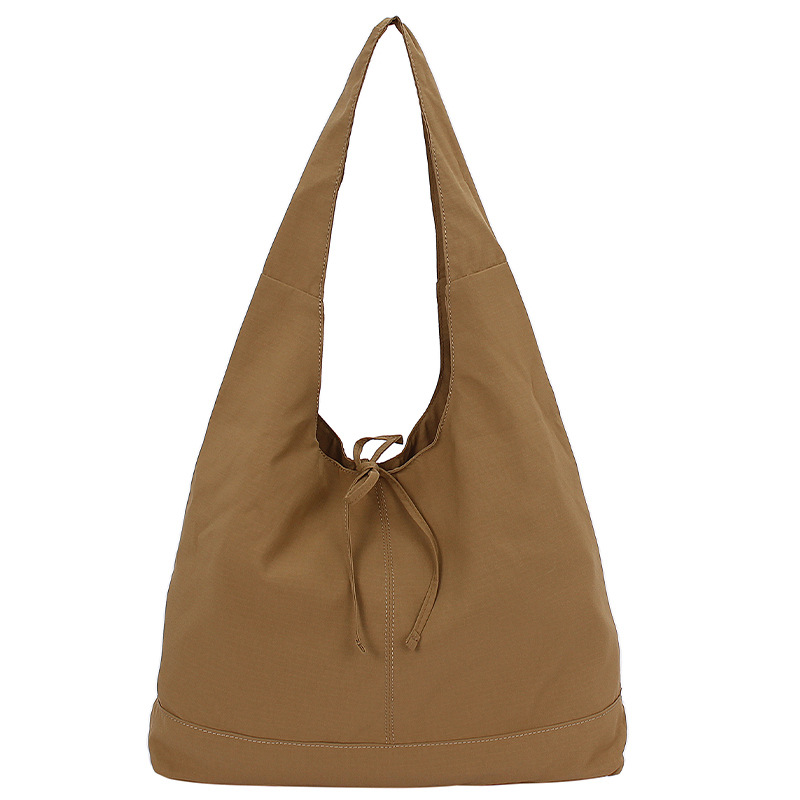 Commuting large-capacity nylon fabric bag for women, 2025 new style casual and versatile single-shoulder bag, fashionable tote bucket bag Item Picture