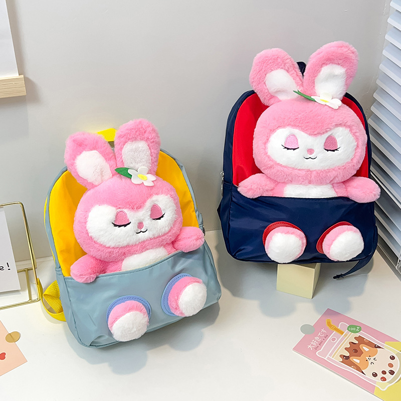 Cute strawberry rabbit plush toys, cartoon kindergarten schoolbags, fashionable small backpacks, cartoon girls' backpacks Application Scenario