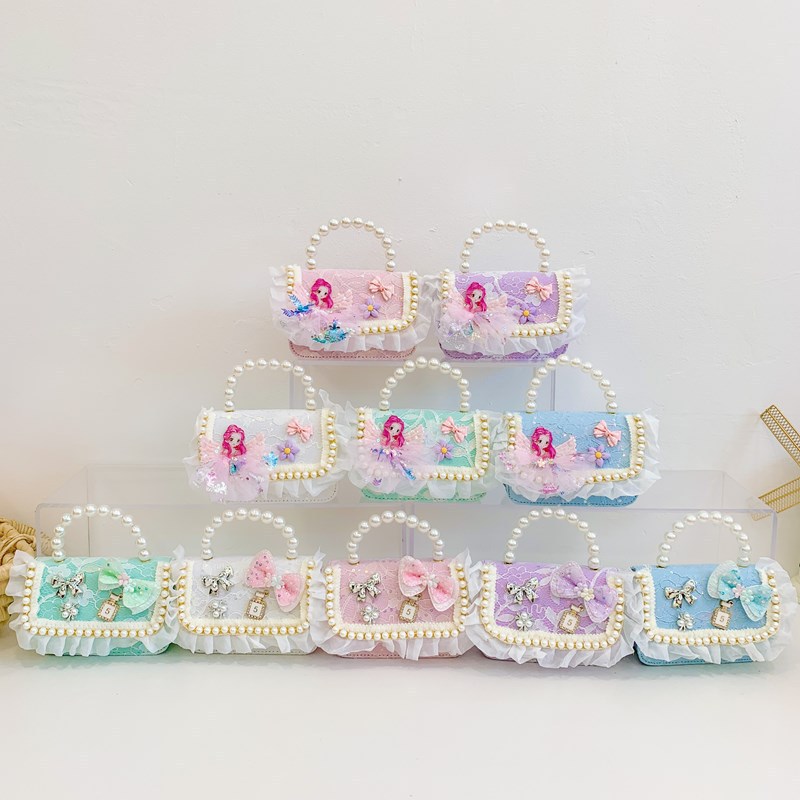 New children's bags: Cute girls' crossbody bag, lace, stylish princess accessory bag, Chanel-style pearl chain bag full figure