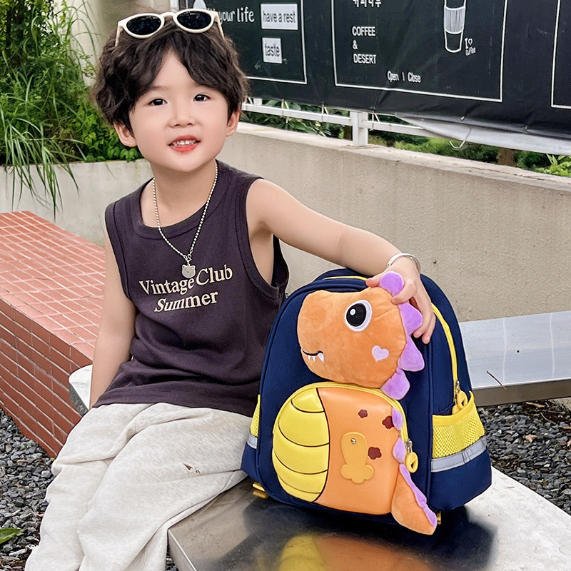 New dinosaur boys' backpacks, cute plush dolls, baby snack backpacks, girls' anti-slip backpacks full figure