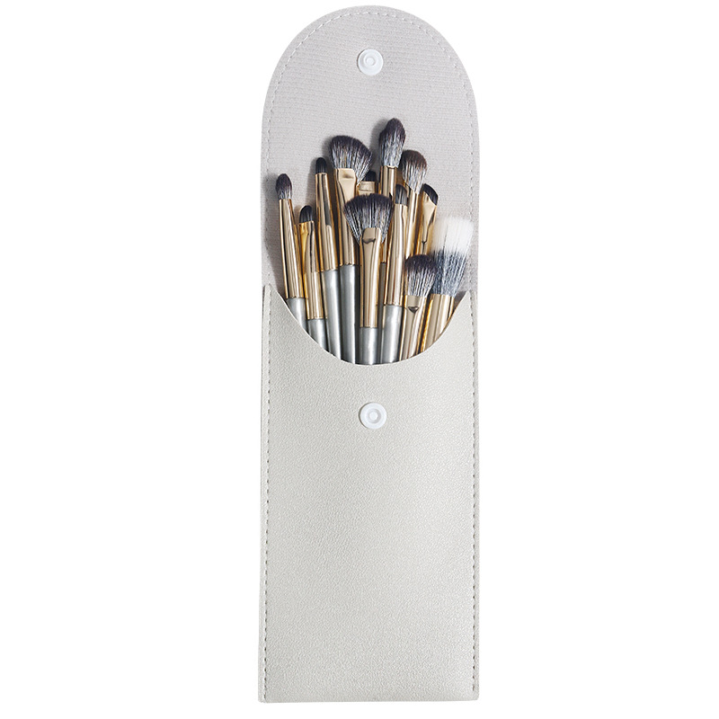 New 13-piece makeup brush set: Soft bristle highlighter blush brush, eyeshadow brush, full set of detail blade brush, beauty tools Item Picture