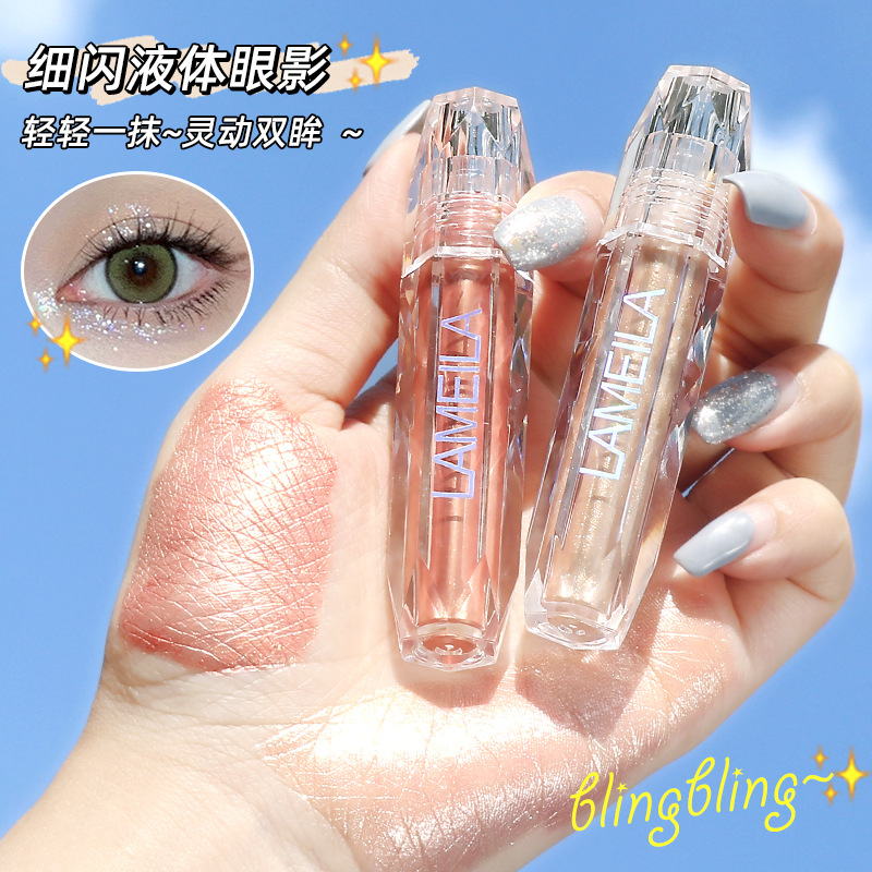 Domestic liquid eyeshadow has a super shiny and sparkling luster, is waterproof and won't fall off, brightens the eyes, and can lift a tear. It also has a fine and sparkling eye makeup sequin details Picture