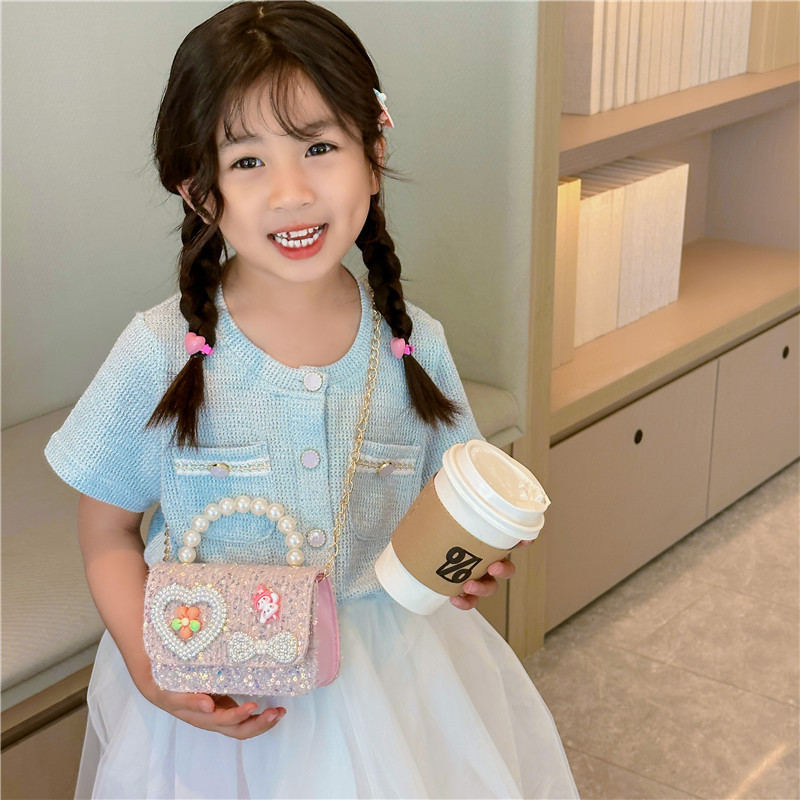 New fashionable children's bags, princess accessories, pearl handbags, girls' little chanel-style single-shoulder crossbody bags, small square bags details Picture