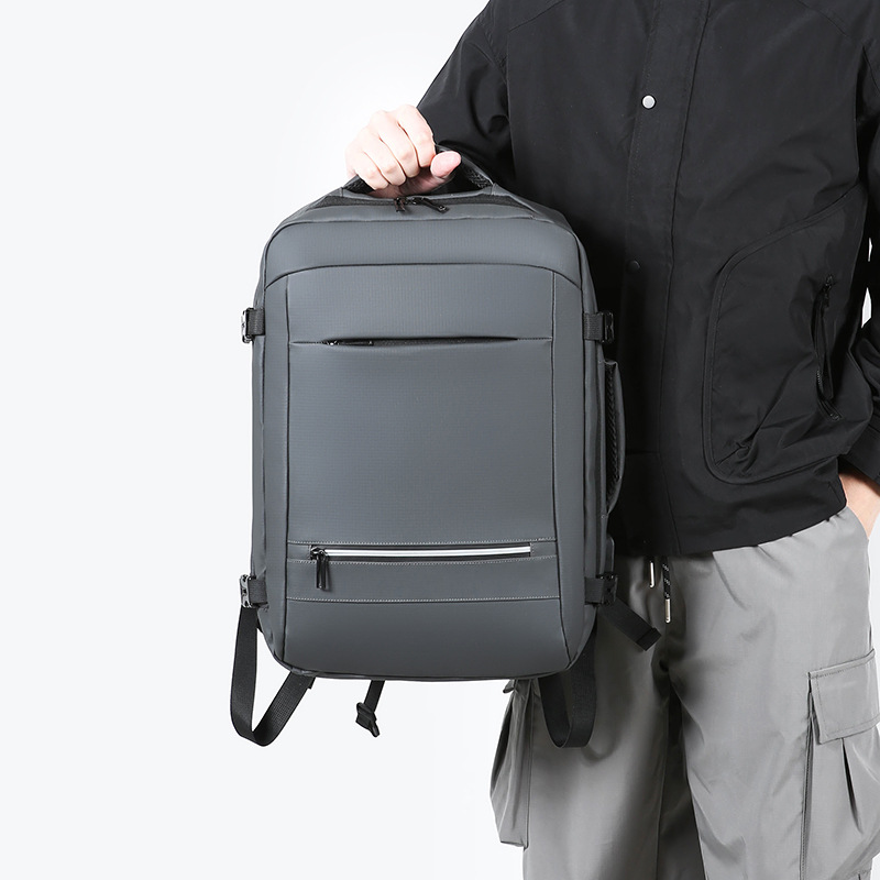 New cross-border Korean version men's backpack, large-capacity foreign trade schoolbag for junior high school and high school students, simple commuting computer bag details Picture