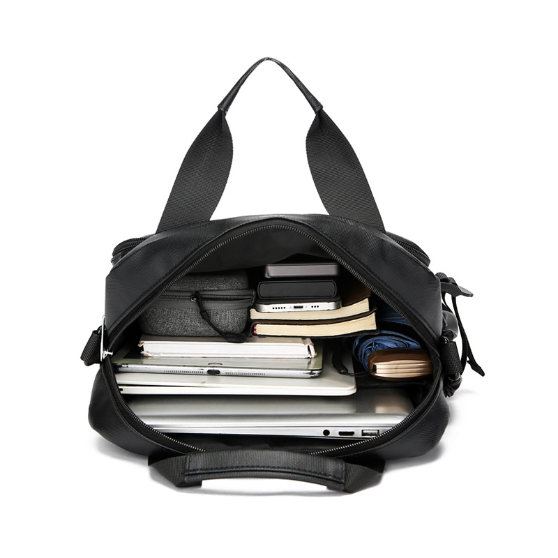 The new 2024 minimalist men's high-end briefcase, large-capacity casual sports single-shoulder bag, water-resistant for cross-border use Item Picture