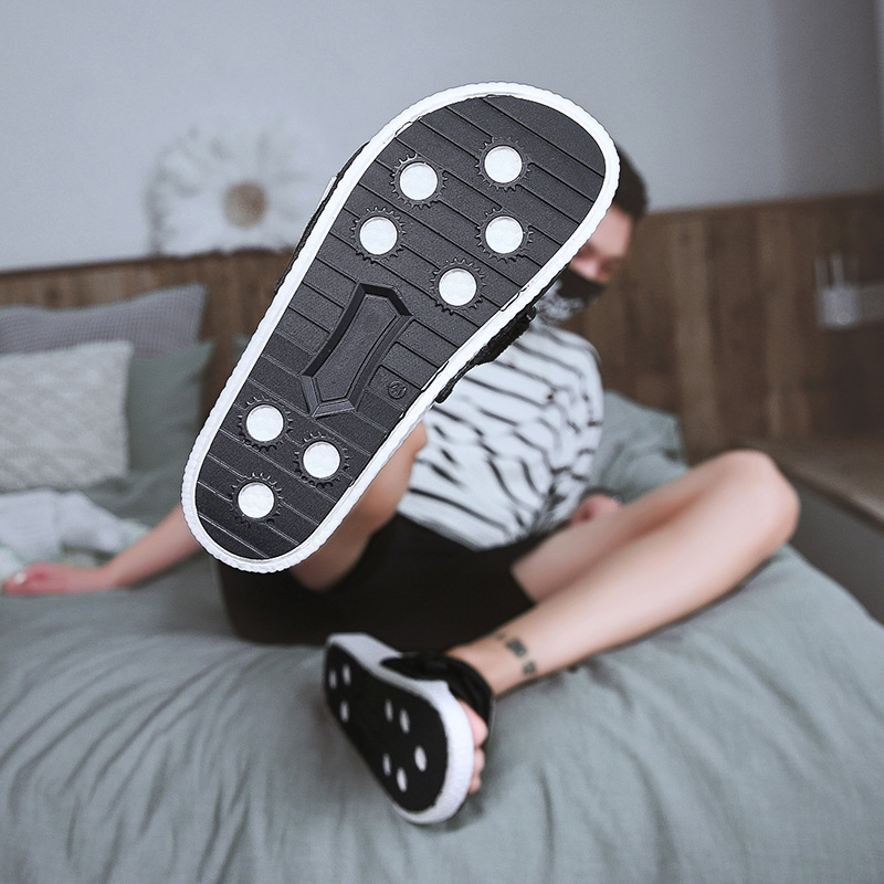 Lu 'an Bao Mi Hua EVA soft-soled slippers for men, summer Velcro outdoor fashion trend, one-word slippers, sticky rubber shoes for men Application Scenario