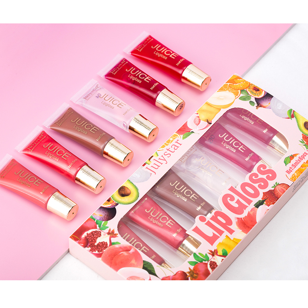 Julystar's best-selling Hydrating Lip Gloss with fruity flavor, long-lasting moisturizing and hydrating soft tube lip gloss set Application Scenario