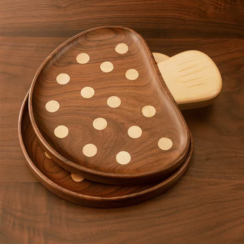 Nordic-style creative black walnut mushroom tray, solid wood washable children's cute dinner plate, wooden cartoon fruit and snack plate detail image 7