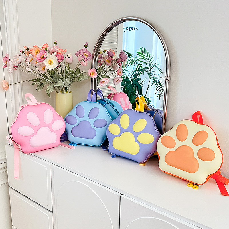 Children's bags 2024 Autumn New style cartoon kindergarten and primary school schoolbags, small claws, eggshell shoulders for boys and girls full figure