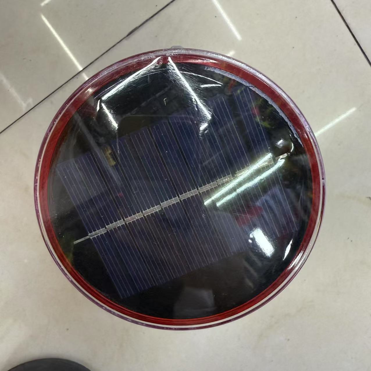 أضواء ضوئية ضوئية تعمل بالليلية من طراز LED تعمل بالطاقة الشمسية details Picture
