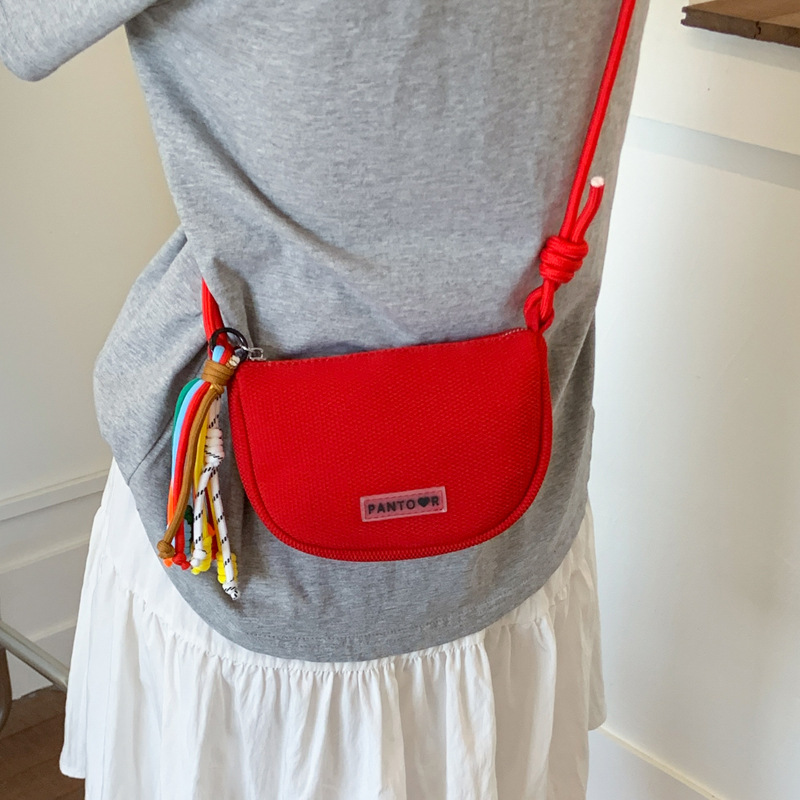 Summer's new niche design saddle bag 2025: Fashionable, trendy, casual and stylish, a chic single-shoulder crossbody bag for ladies details Picture