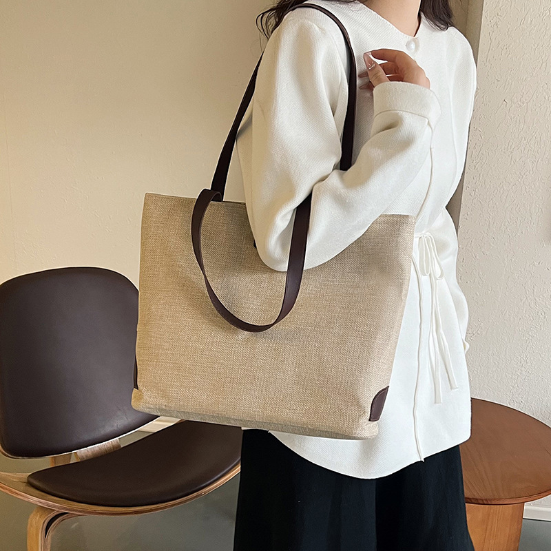 Hot-selling cotton and linen casual tote bags, large-capacity hand-held bucket bags, fashionable and simple solid-color single-shoulder bags, cross-border wholesale Application Scenario