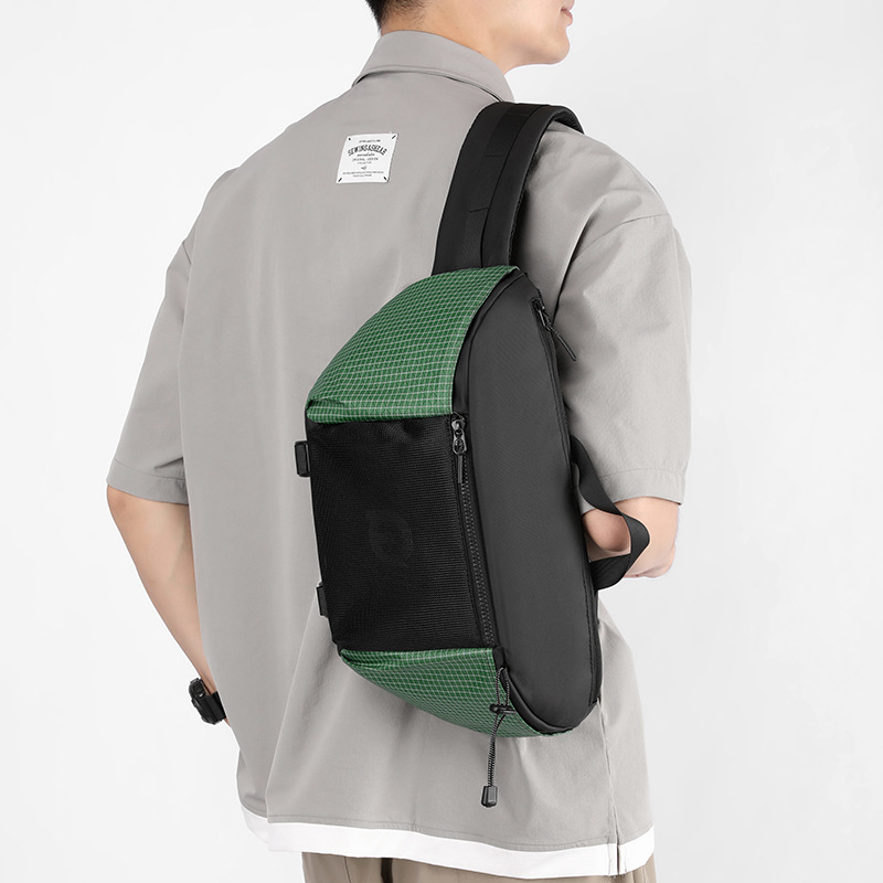 WEPOWER's new large-capacity multi-functional fashionable waist bag, outdoor sports single-shoulder bag, and unisex crossbody bag Specification drawing