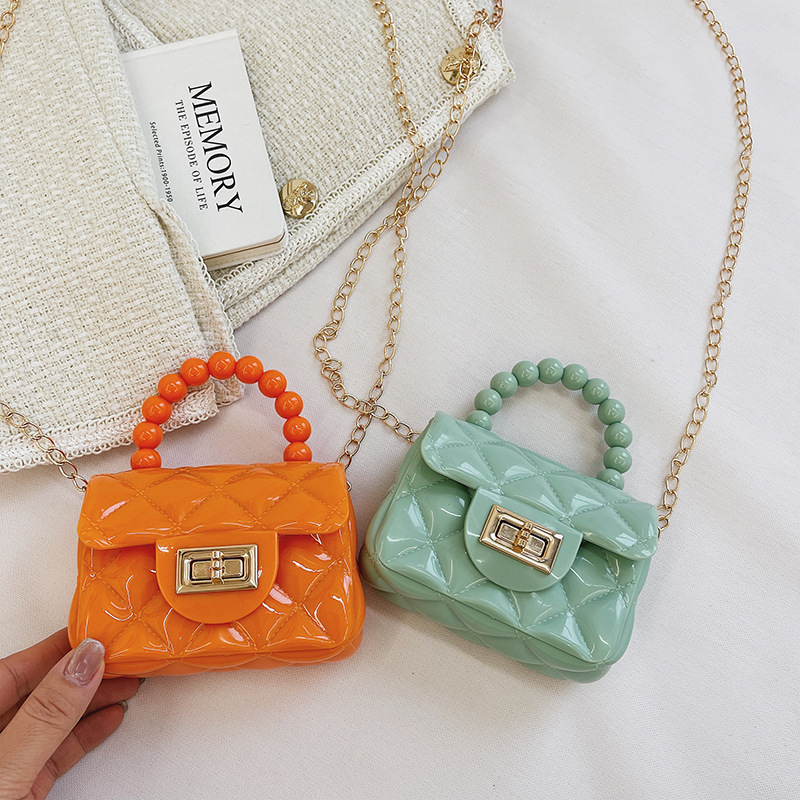 In 2025, the super popular transparent jelly bag, hand-held mini bag, children's small bag, and the cute little crossbody bag for girls that has become a social media sensation details Picture