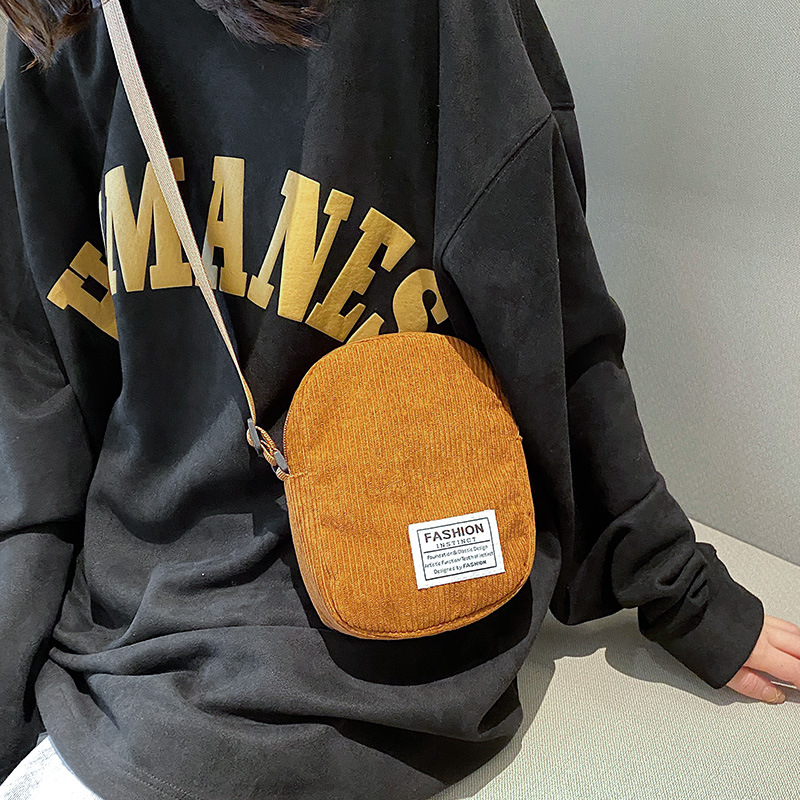 2022 Autumn/Winter new Japanese InS-style single-shoulder bag, crossbody bag, corduroy bag, mini phone bag, loose change bag details Picture