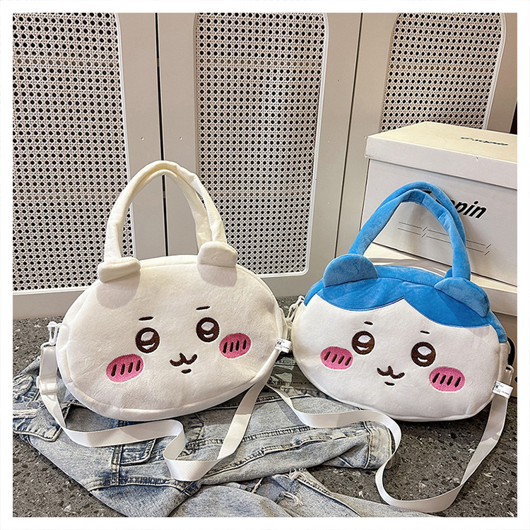 New best-selling simple hand-held small backpack, cartoon cute Kawaii plush crossbody bag, versatile plush single-shoulder bag details Picture