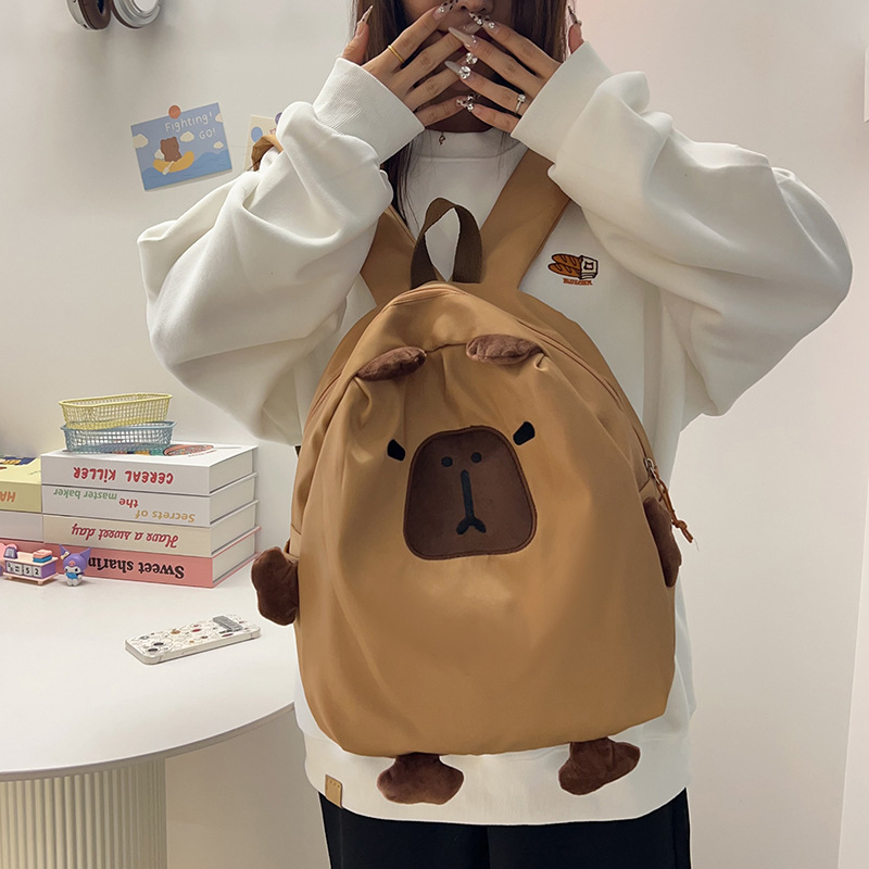 Backpacks, capybaras, niche design schoolbags, cute Capibara backpacks for college girls, cute brown bear trendy backpacks Application Scenario