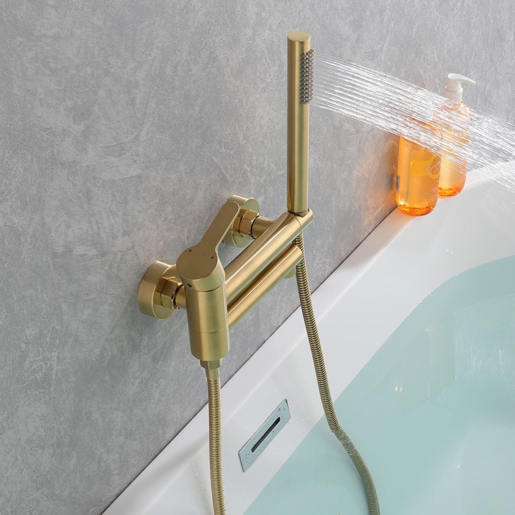 All-copper bathtub faucet cold and hot water mixing valve switch, bathroom golden simple three-in-one shower head set for household use Application Scenario