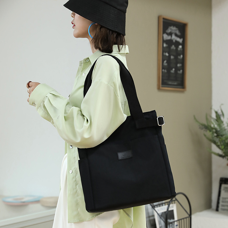 New women's bags, fashionable and casual student handbags, tutorial backpacks, large-capacity nylon shoulder bags, tote bags Specification drawing