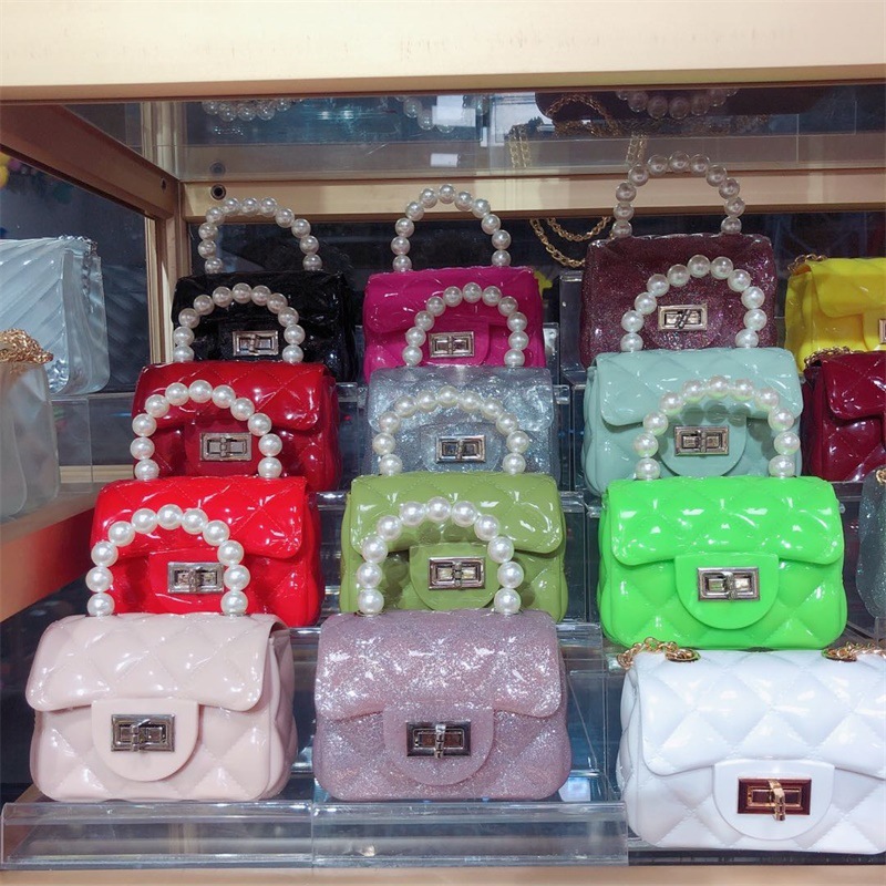 2025 New products: pvc mini jelly bag, diamond-shaped chain bag, mini bag, pearl handbag, children's bag, small shoulder bag full figure