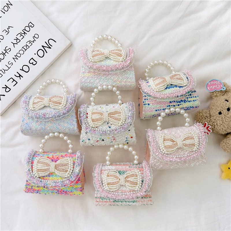 2025 Autumn/Winter New Chanel style pearl bow tweed children's bag, cute cartoon girl princess crossbody bag details Picture