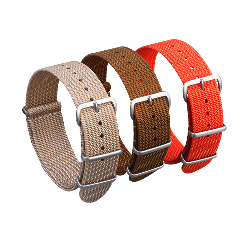 Seven-color stock, one-piece consignment, including lugs, solid color woven nylon watch strap, 18-22mm over nylon watch strap Item Picture