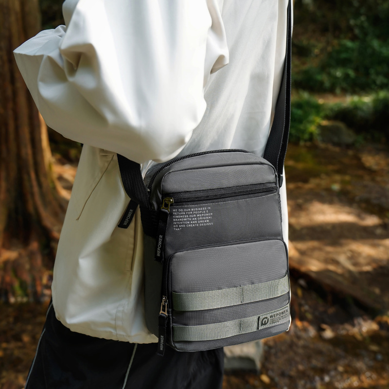 WEPOWER's new fashionable business shoulder bag is a durable and water-resistant men's commuting crossbody bag Specification drawing