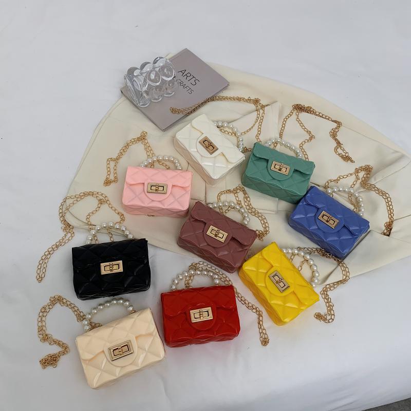 Children's bags 2021 New Style Girls' pearl Handbag, Little Chanel diamond-shaped Jelly Bag, mini single-shoulder crossbody bag full figure