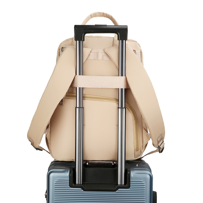 Cross-border exclusive Mommy bag, mother and baby outings backpack, large-capacity milk storage bag, diaper storage bag, baby bag Application Scenario