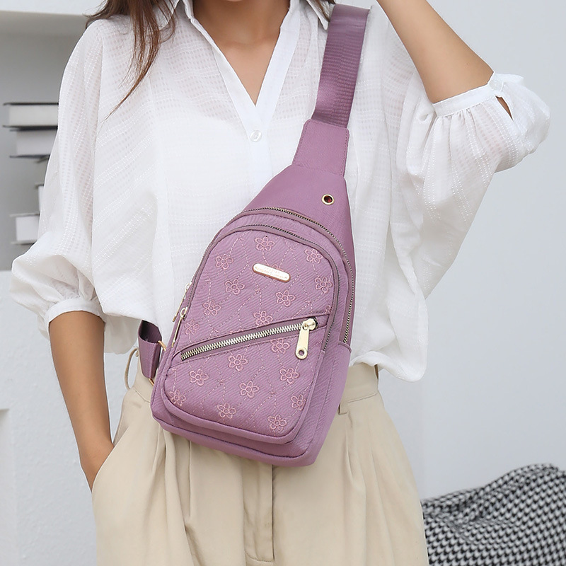 Korean-style simple women's chest bag, versatile and fashionable, large-capacity multi-layer embroidered thread chest backpack, casual and trendy crossbody bag details Picture